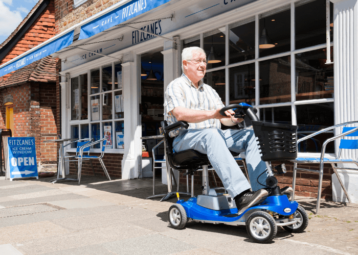 Top 5 tips on choosing a small boot scooter